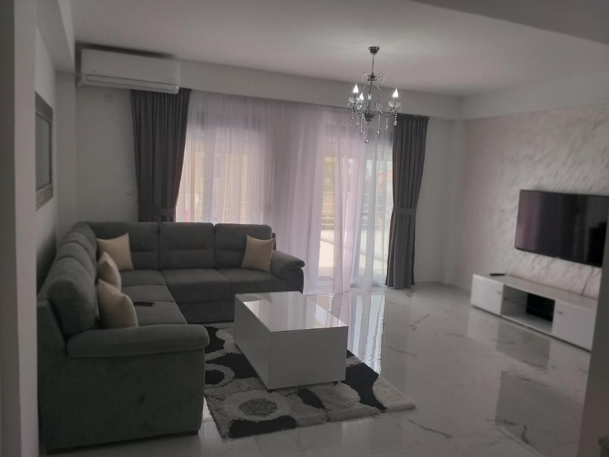 Ata Apartmani. Petrovac Exterior foto